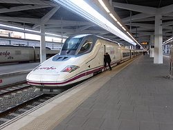 Tren AVE, en la estación de Valencia