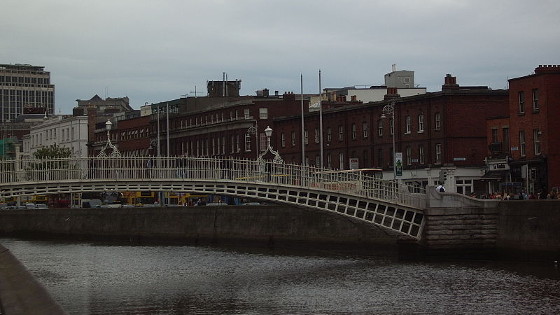 Dublin.and.river.Liffey