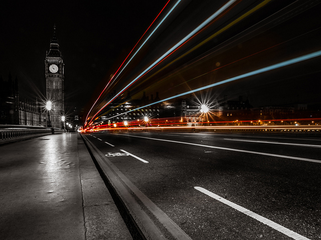 Light trails on Westminster Bridge at night